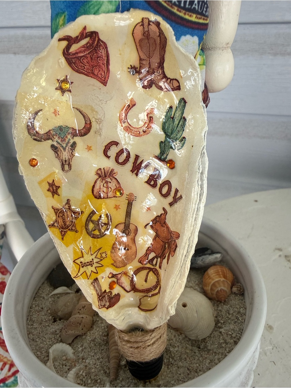 Cowboy Western Decorative Shell Art Wine Stopper - Cream and Brown Accent
